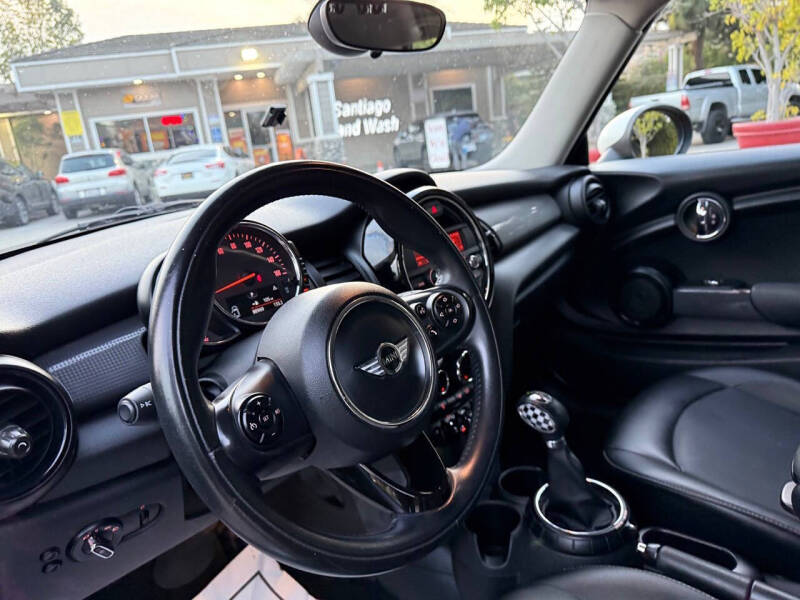 2015 MINI Hardtop 2 Door Cooper