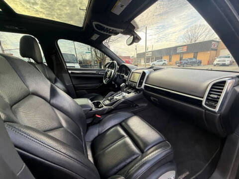 2016 Porsche Cayenne