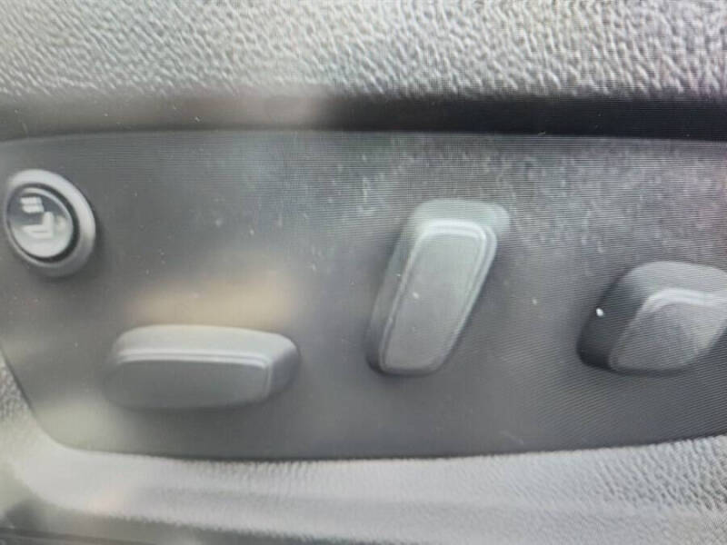 2016 GMC Yukon XL SLE