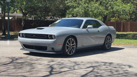 2022 Dodge Challenger for sale at Easy Deal Auto Brokers in Miramar FL