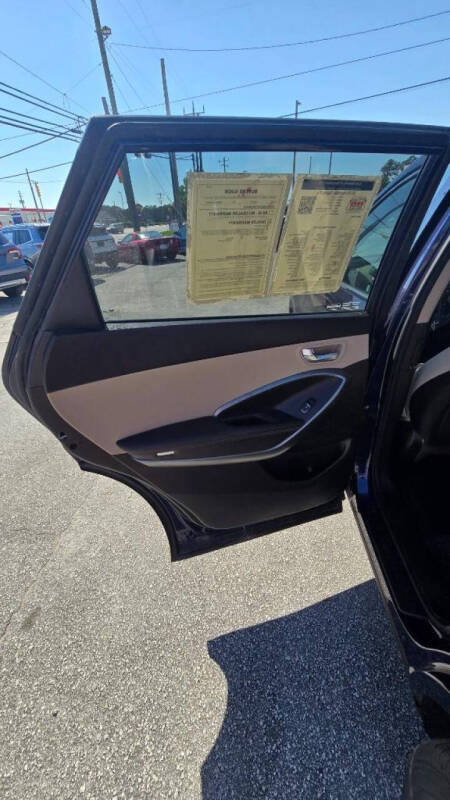 2018 Hyundai Santa Fe SE