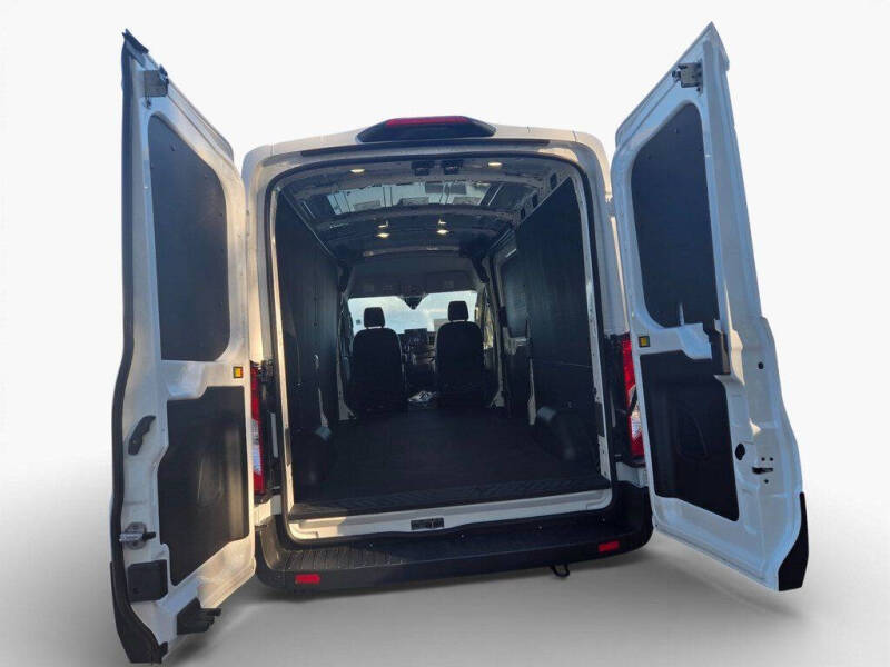 2026 Ford Transit 250