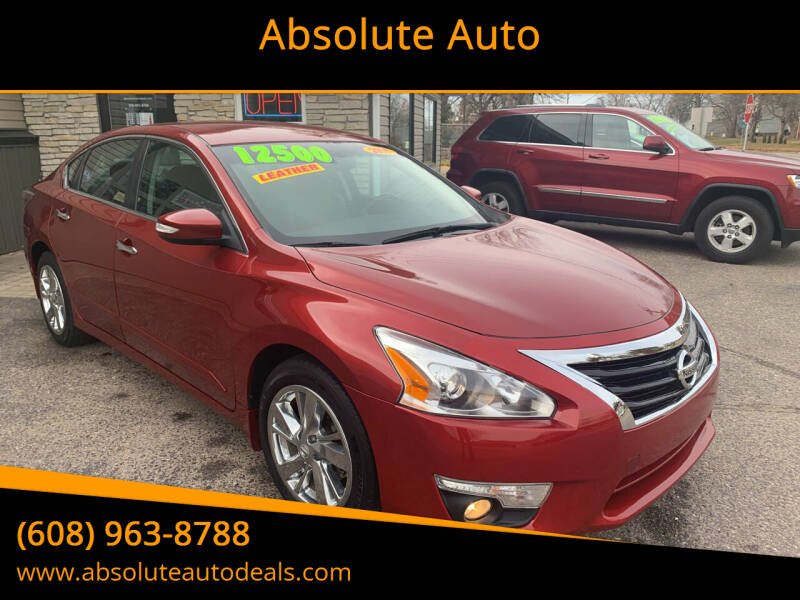 2014 Nissan Altima for sale at Absolute Auto in Baraboo WI