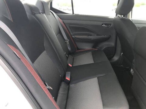 2025 Nissan Versa SR