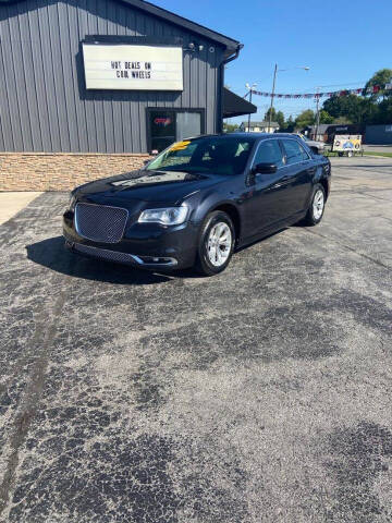 2015 Chrysler 300 for sale at GALES AUTO GROUP in Saginaw MI