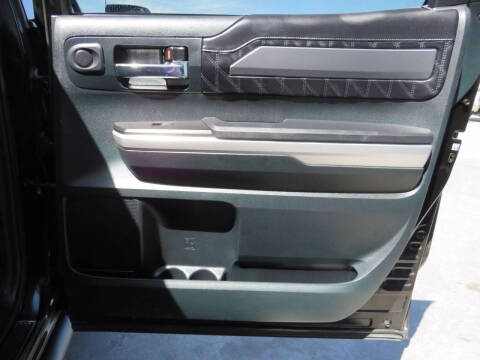 2017 Toyota Tundra Platinum