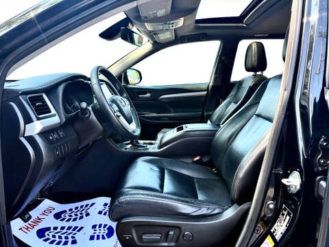 2017 Toyota Highlander XLE