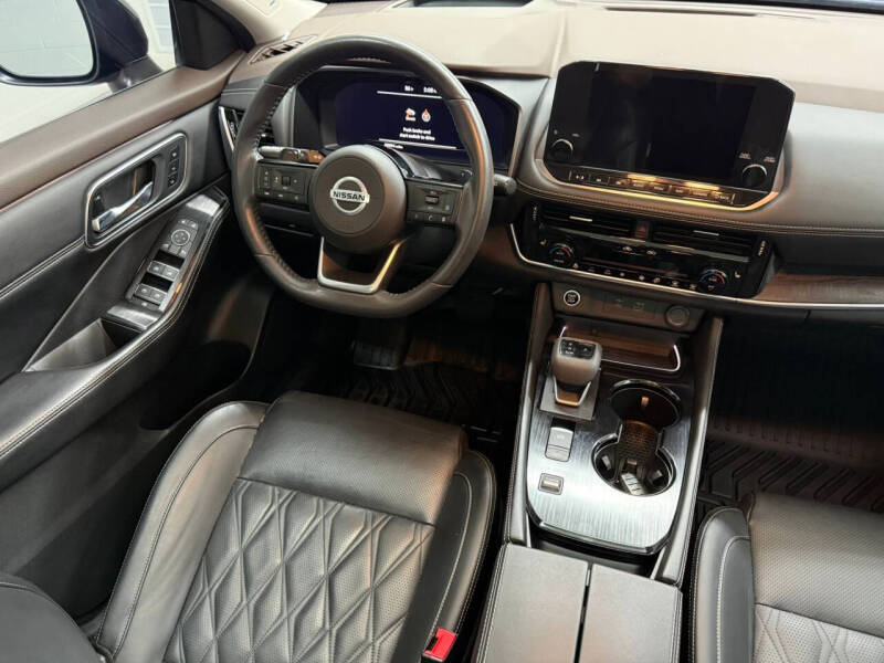 2021 Nissan Rogue Platinum