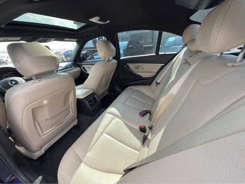 2017 BMW 3 Series 330i