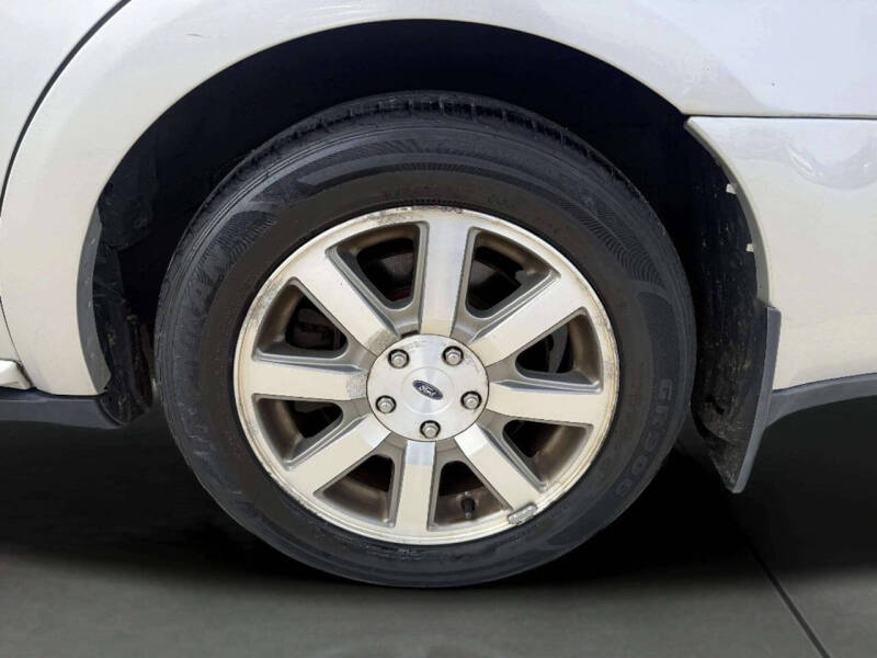 2008 Ford Taurus SEL