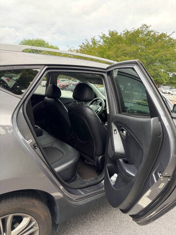 2015 Hyundai Tucson SE