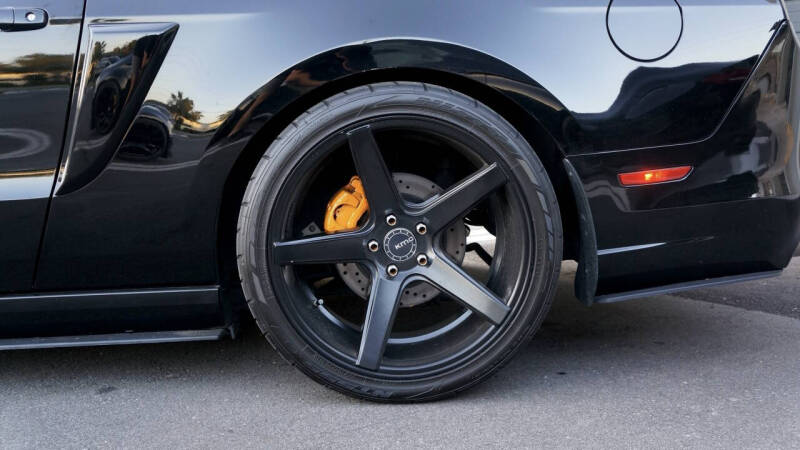 2013 Ford Mustang GT Premium