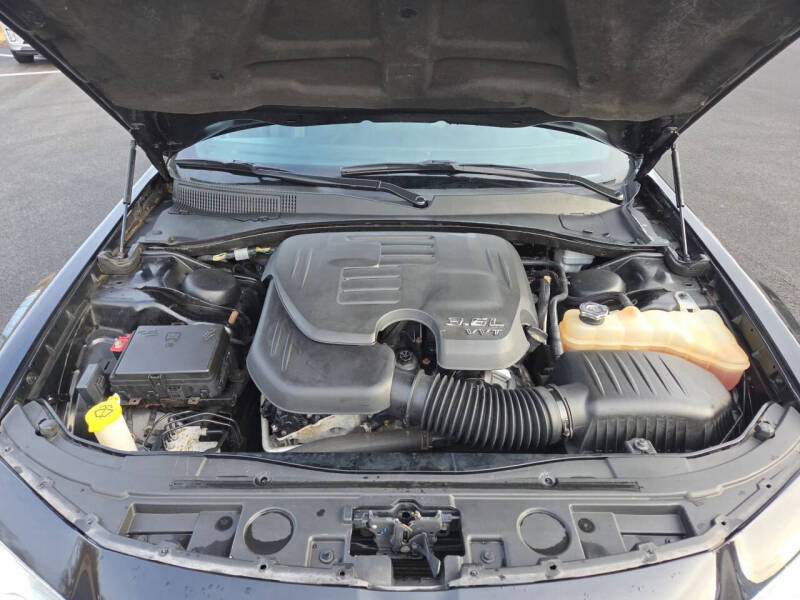 2015 Chrysler 300 C Platinum