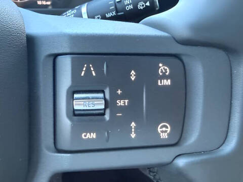 2024 Land Rover Defender 130 P400 X