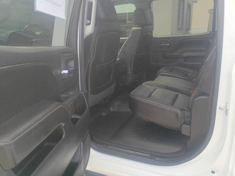2015 GMC Sierra 2500HD Denali