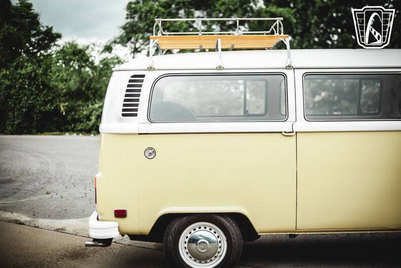 1975 Volkswagen Bus