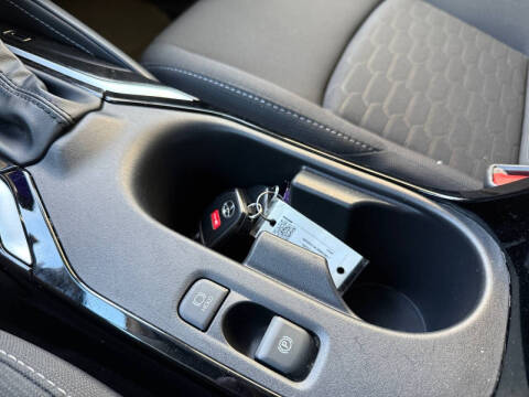 2023 Toyota Corolla Hatchback SE