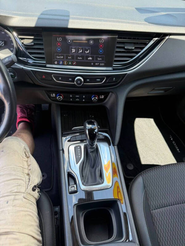 2019 Buick Regal Sportback Preferred II