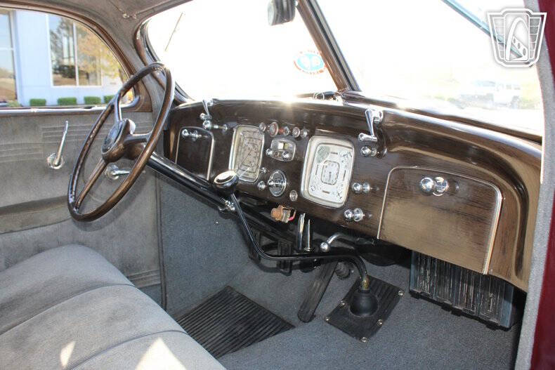 1936 Chrysler Airflow