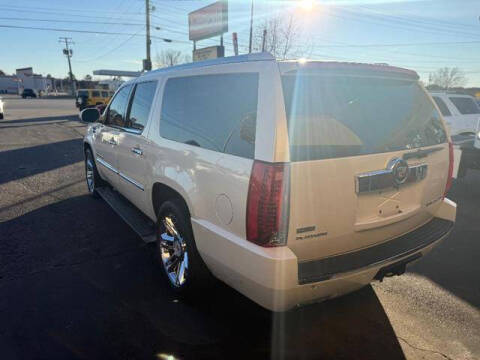 2012 Cadillac Escalade ESV Platinum Edition