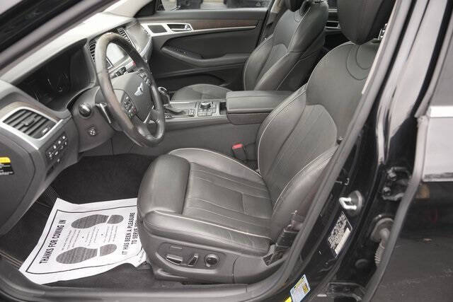 2015 Hyundai Genesis