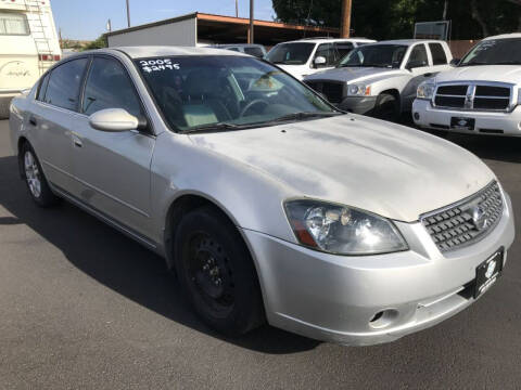 2005 Nissan Altima for sale at Robert Judd Auto Sales in Washington UT