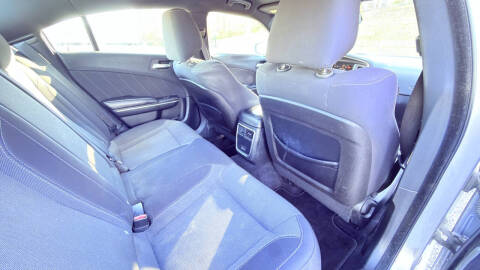 2015 Dodge Charger SXT