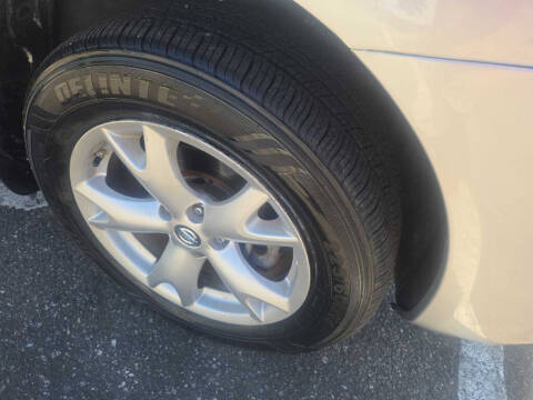2009 Nissan Rogue S