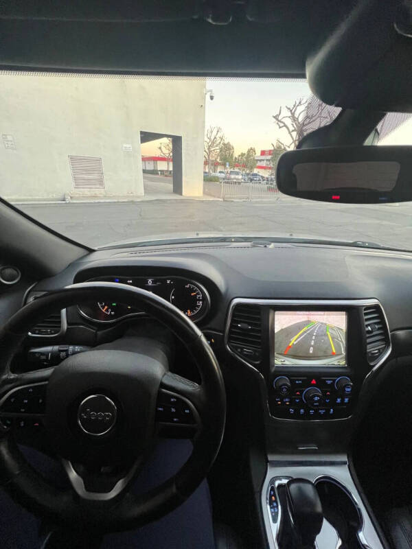 2018 Jeep Grand Cherokee Altitude