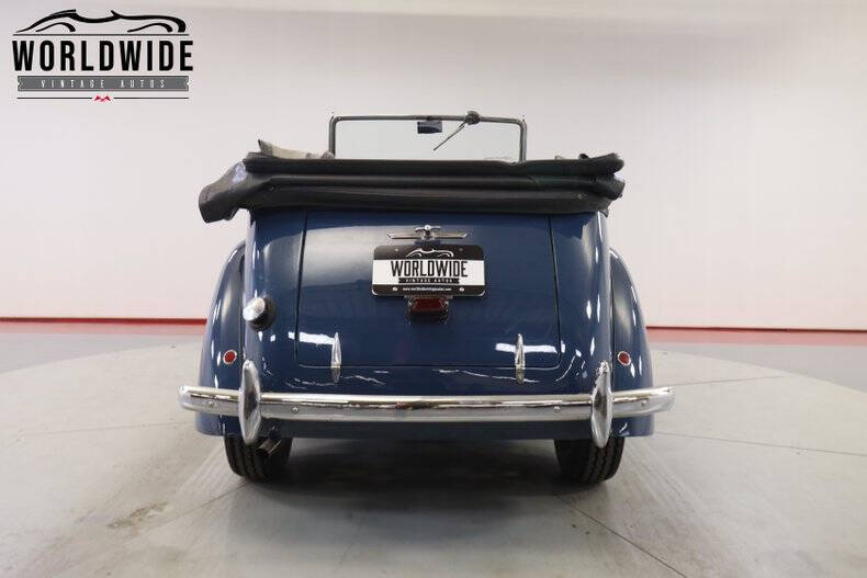 1949 Ford Anglia