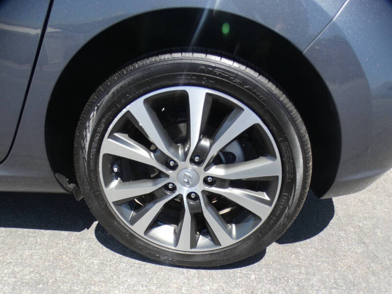 2019 Hyundai Elantra GT