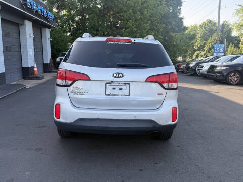 2015 Kia Sorento LX