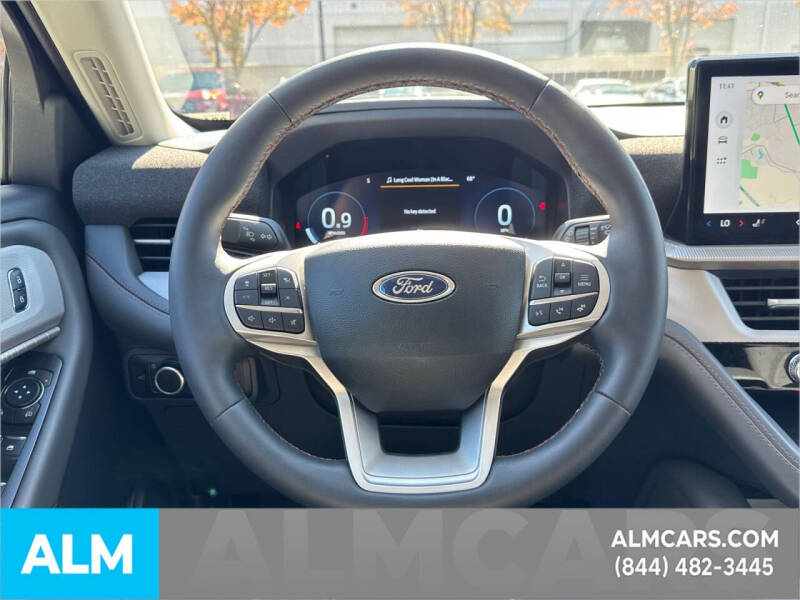 2025 Ford Explorer Active