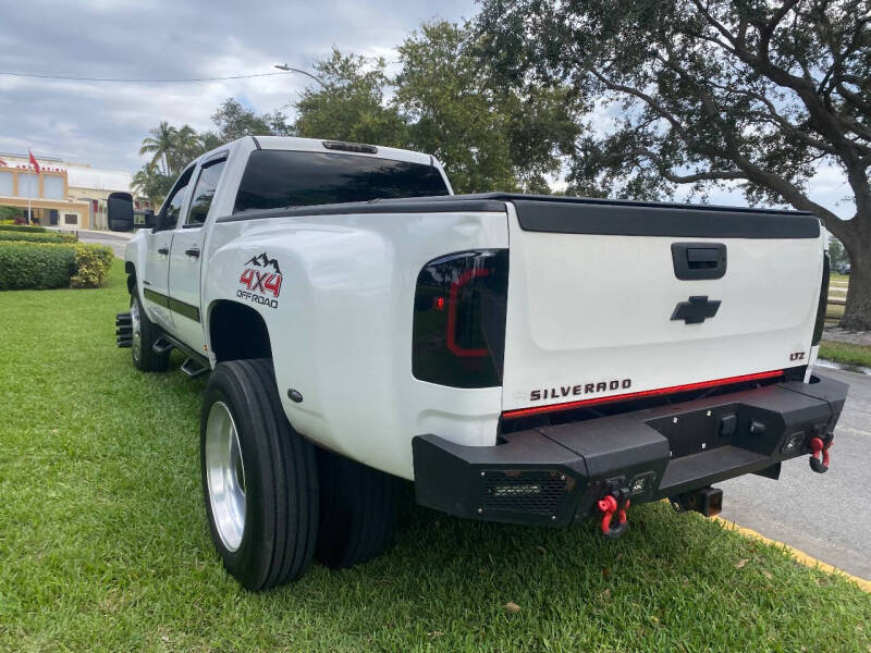 2007 Chevrolet Silverado 3500 LTZ photo 22