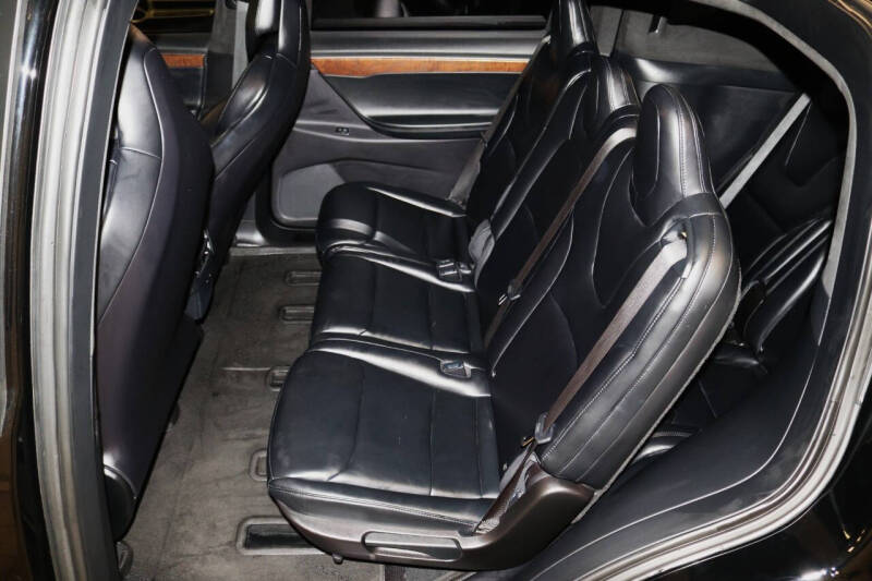 2020 Tesla Model X Long Range