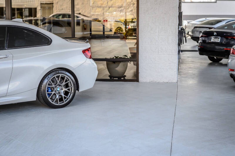 2016 BMW 2 Series M235i