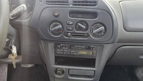 1999 Mitsubishi Mirage DE