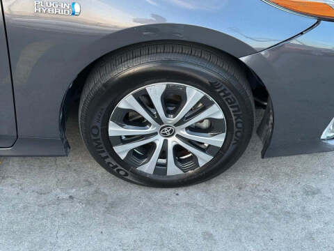 2021 Toyota Prius Prime XLE