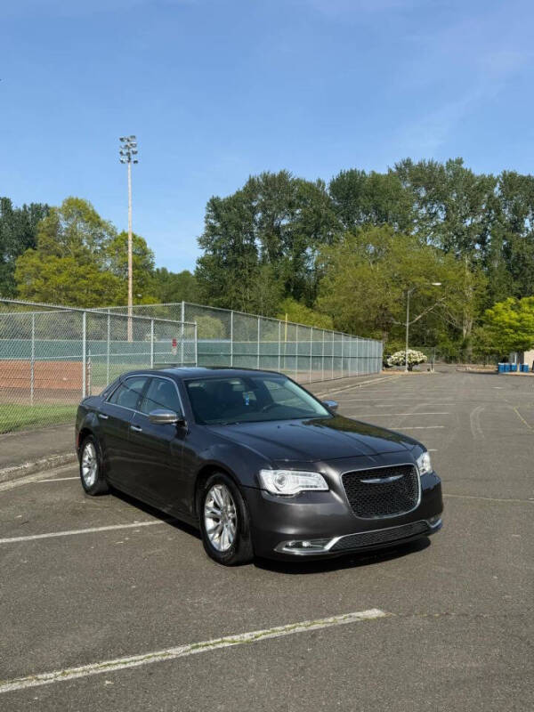 2017 Chrysler 300 C