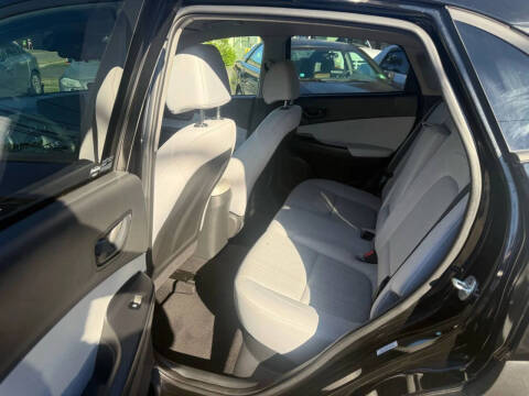 2022 Hyundai Kona SEL