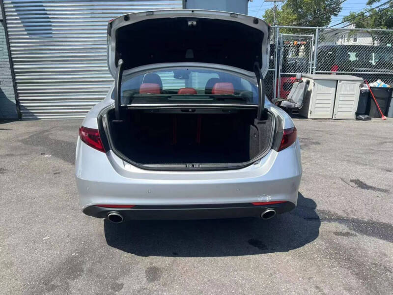 2021 Alfa Romeo Giulia Sprint