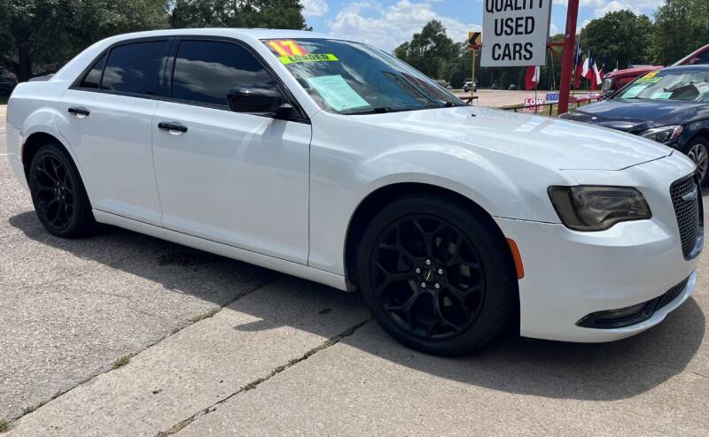2017 Chrysler 300 for sale at VSA MotorCars in Cypress TX