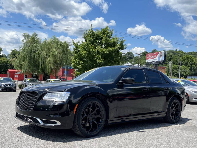 2017 Chrysler 300 S