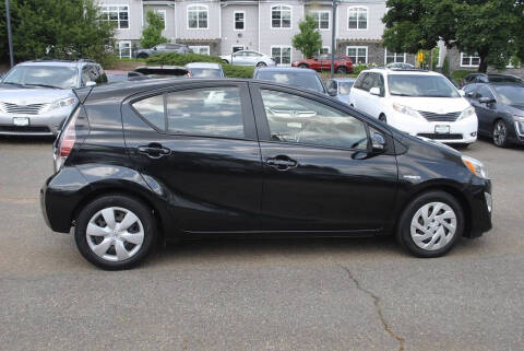 2016 Toyota Prius c Two