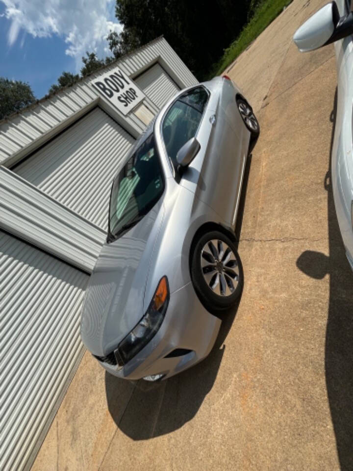 2013 Honda Accord for sale at Good Cars and Trucks Wholesale, LLC in Crystal Springs, MS