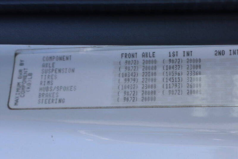 2013 Freightliner M2 112