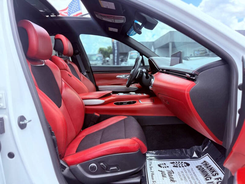 2022 Genesis GV70 2.5T Standard
