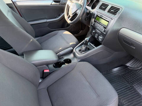 2015 Volkswagen Jetta