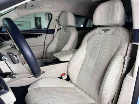 2022 Bentley Flying Spur V8