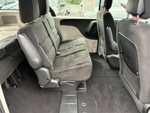 2015 Dodge Grand Caravan SE